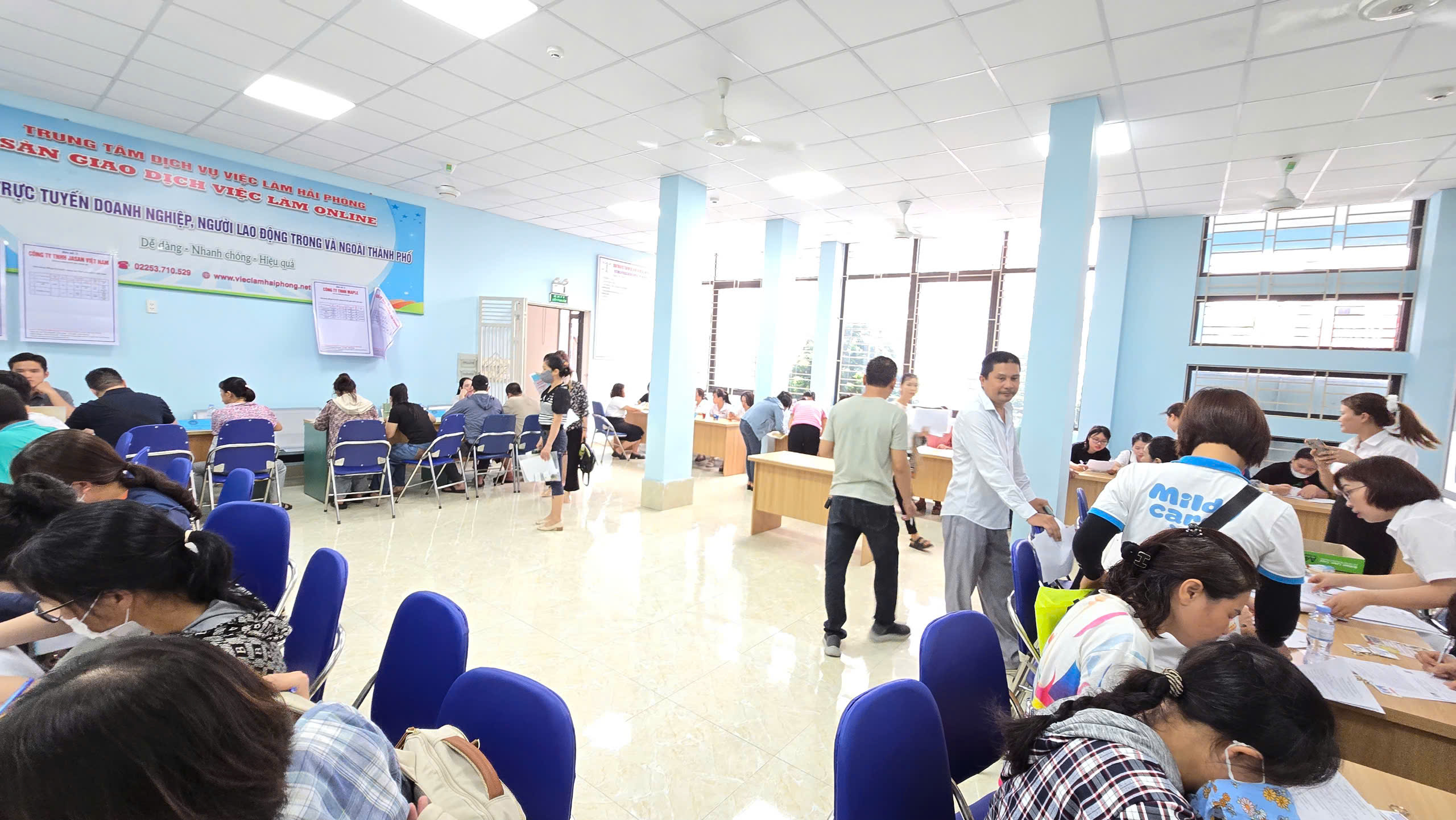 Giải Pháp Hiệu Quả Kết Nối Người Lao Động và Doanh Nghiệp Trong Bối Cảnh Thị Trường Lao Động Biến Động
